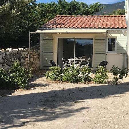 La Cle Du Ventoux A Bedoin Lägenhet Exteriör bild